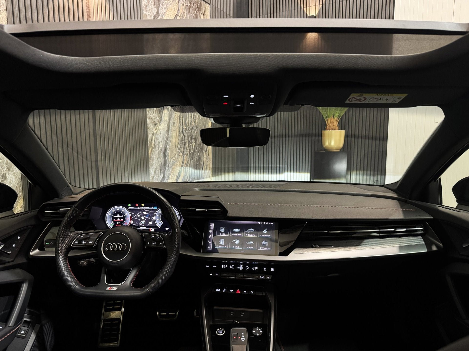 Audi A3 Sportback 45 TFSI e 3x S-line Competition|PANO|RS ZE, Auto's, Dealer onderhouden, Gebruikt, 4 cilinders, 150 pk