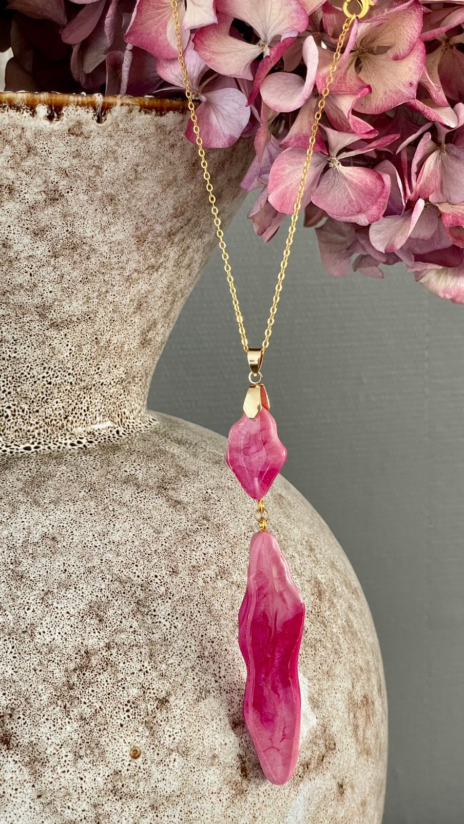Hangertje met ketting, Ophalen of Verzenden, Zo goed als nieuw, Overige materialen