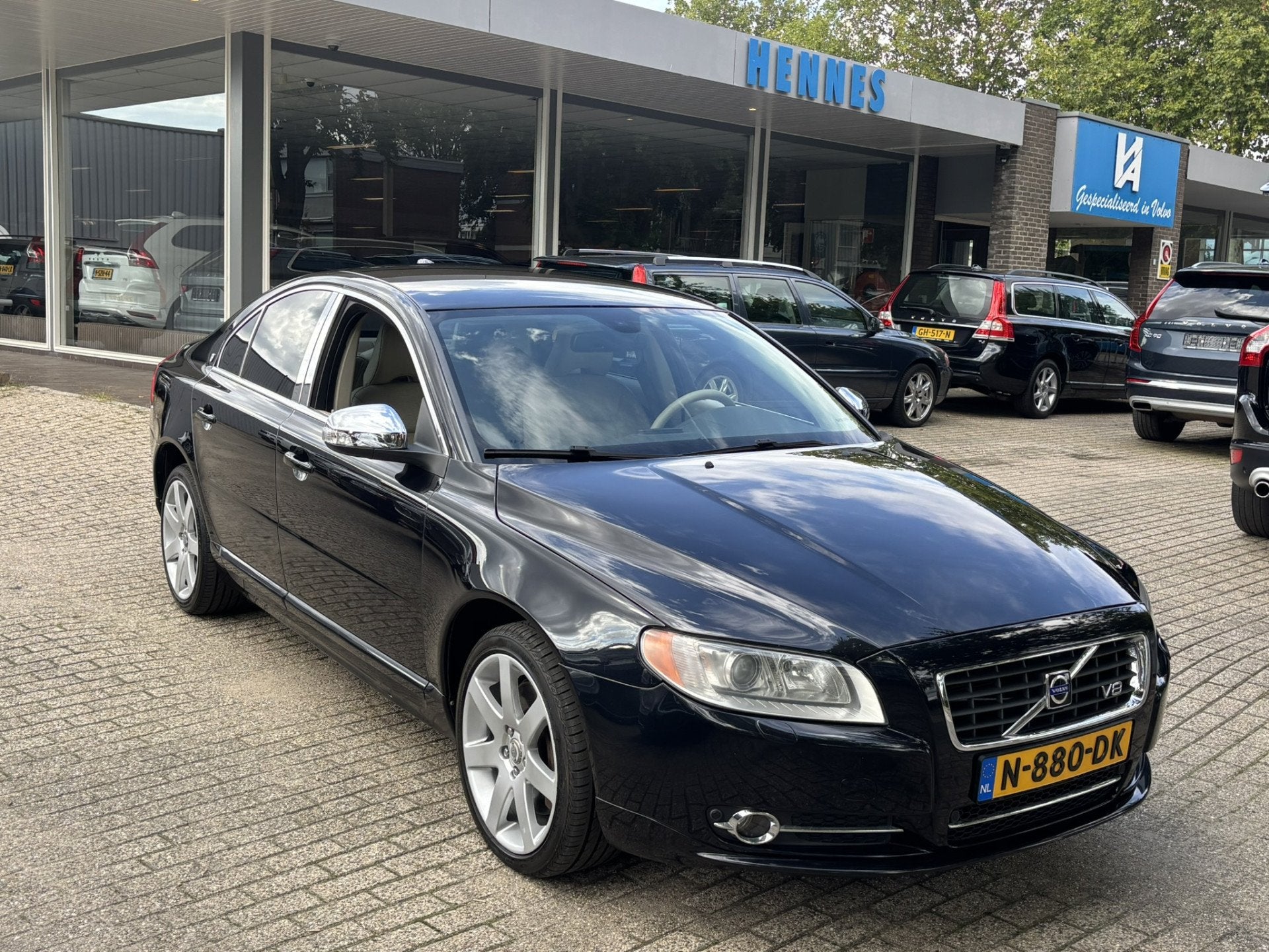Volvo S80 4.4 V8 AWD Summum Stoelventilatie Premium sound BT, Gebruikt, 2000 kg, Zwart, Leder
