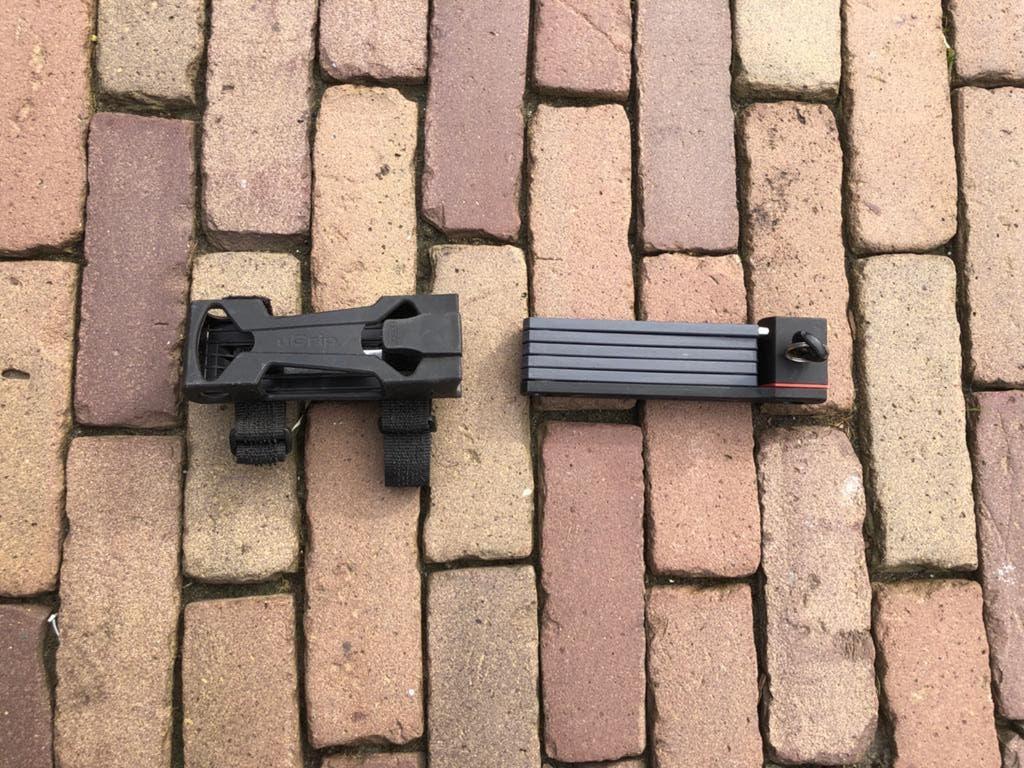 ABUS Bordo uGrip vouwslot met houder., Ophalen of Verzenden, Zo goed als nieuw, Vouwslot