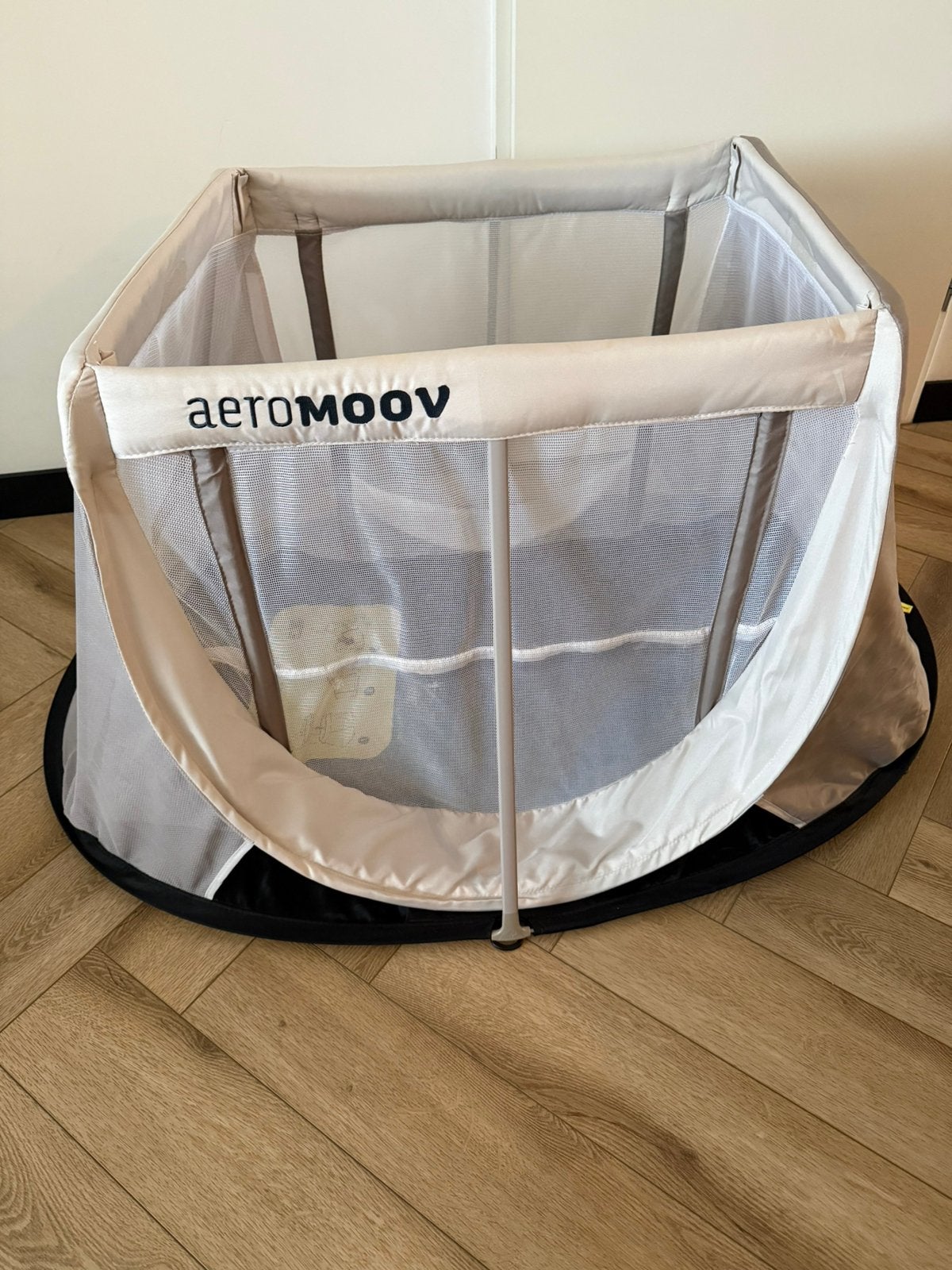 Aeromoov Instant reisbedje, Kinderen en Baby's, Ophalen of Verzenden, Zo goed als nieuw, Reisbedje
