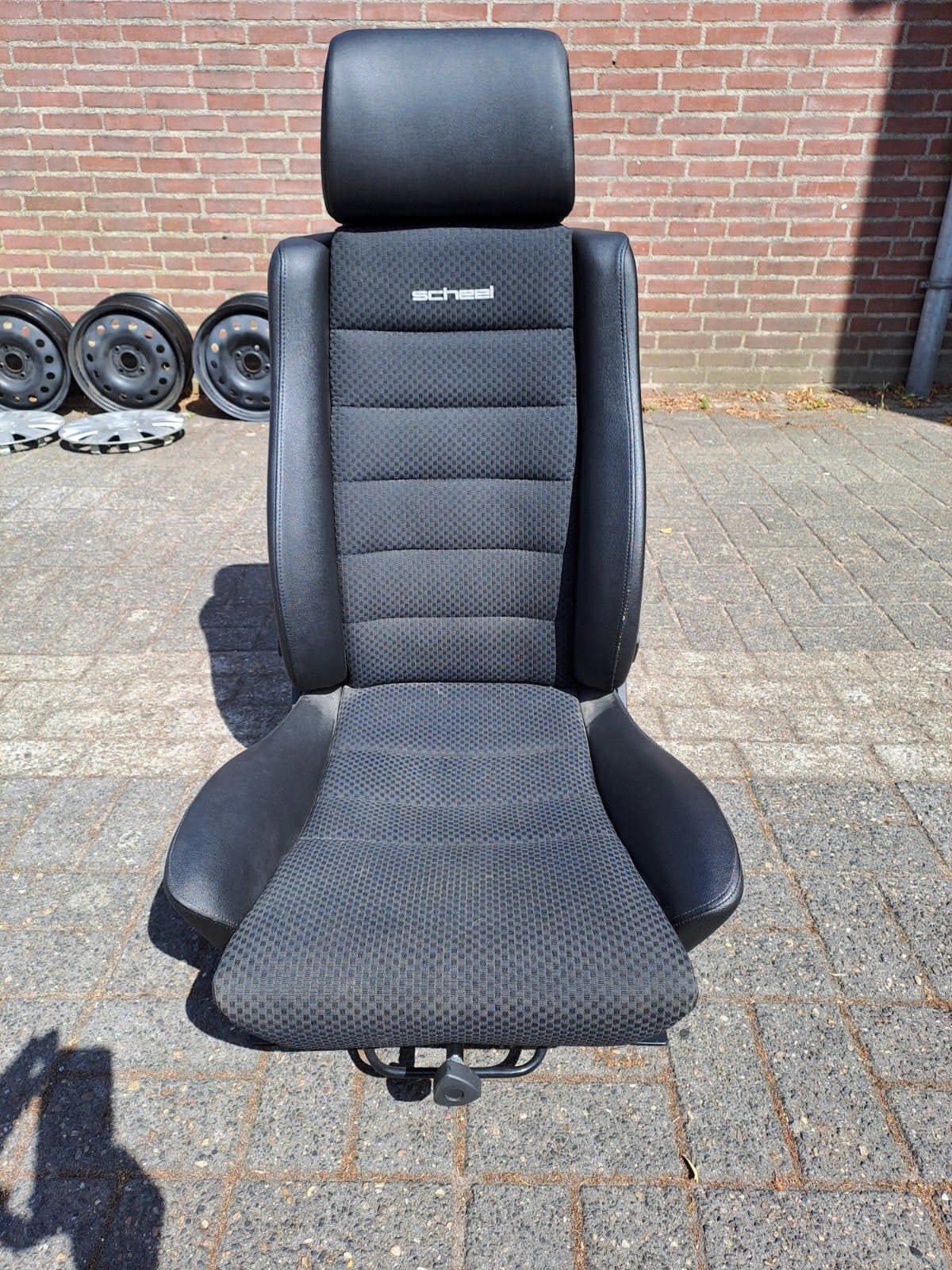 scheel autofautuil, Ophalen, Ford