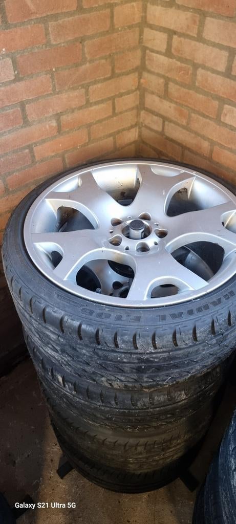 Verschillende velgen met banden, Auto-onderdelen, Banden en Velgen, Ophalen, Zomerbanden, Banden en Velgen