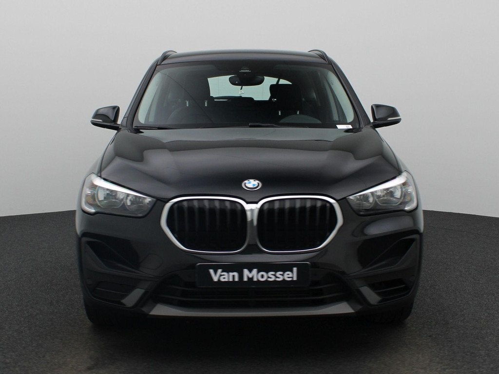BMW X1 sDrive18iA | AUTOMAAT | LEDER | NAVIGATIE | CLIMATE C, Auto's, BMW, 12 maanden, Gebruikt, Zwart, Zwart