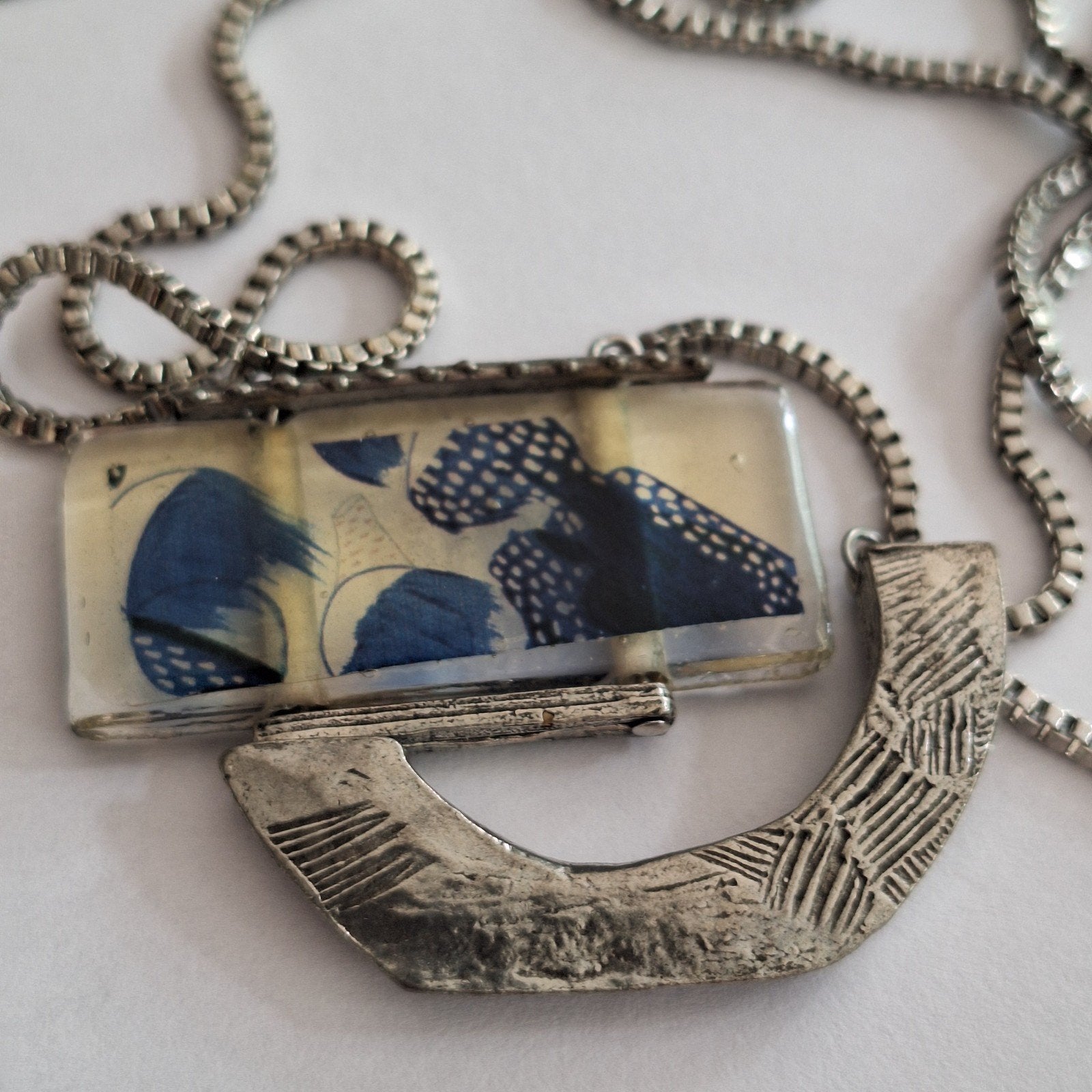 Anne-Marie Chagnon hanger ketting glas vintage, Ophalen of Verzenden, Zo goed als nieuw, Zilver, Overige materialen