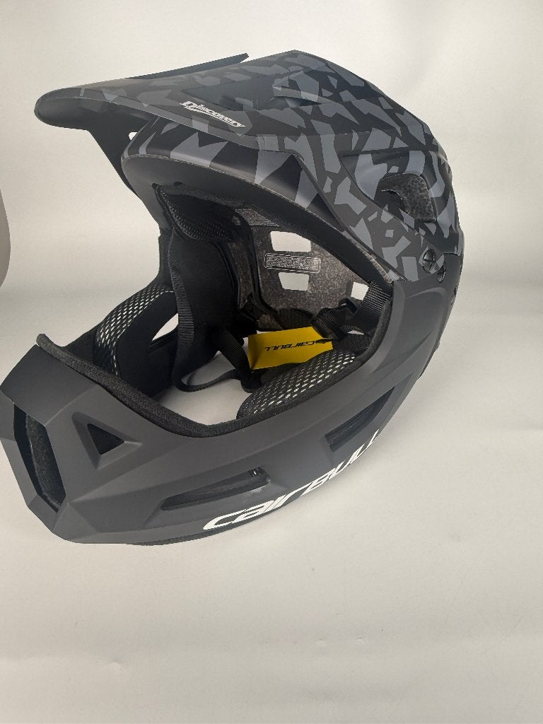Cairbull Full-Face MTB Helmet – Digital Camo – Size L, Fietsen en Brommers, Fietsaccessoires | Fietshelmen, Cairbull, Verzenden