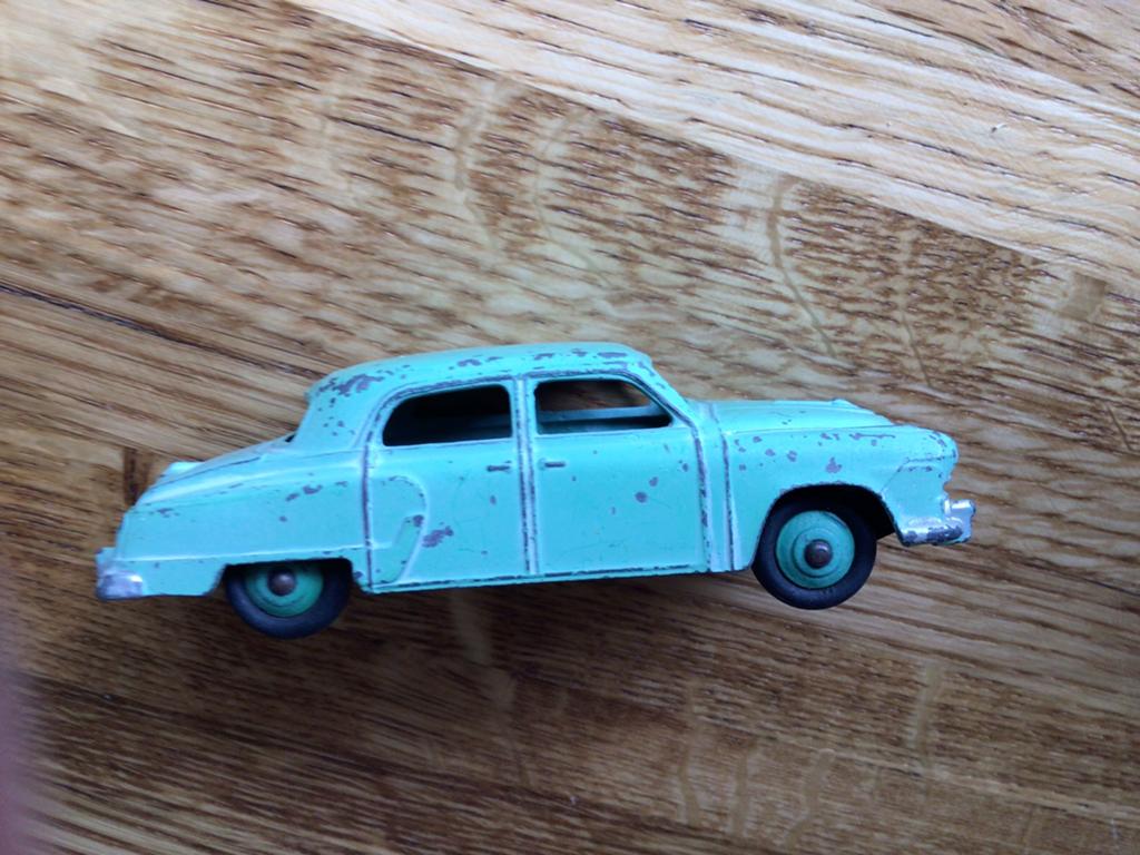 Dinky Toys, Studebaker, lichtgroen, nr. 172, Ophalen of Verzenden, Gebruikt, Auto, Dinky Toys
