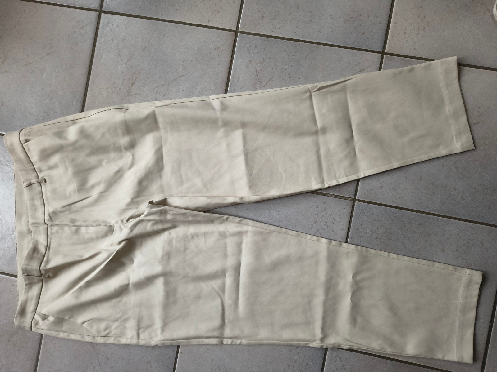 Nieuwe Norah broek, maat 44, beige, Ophalen