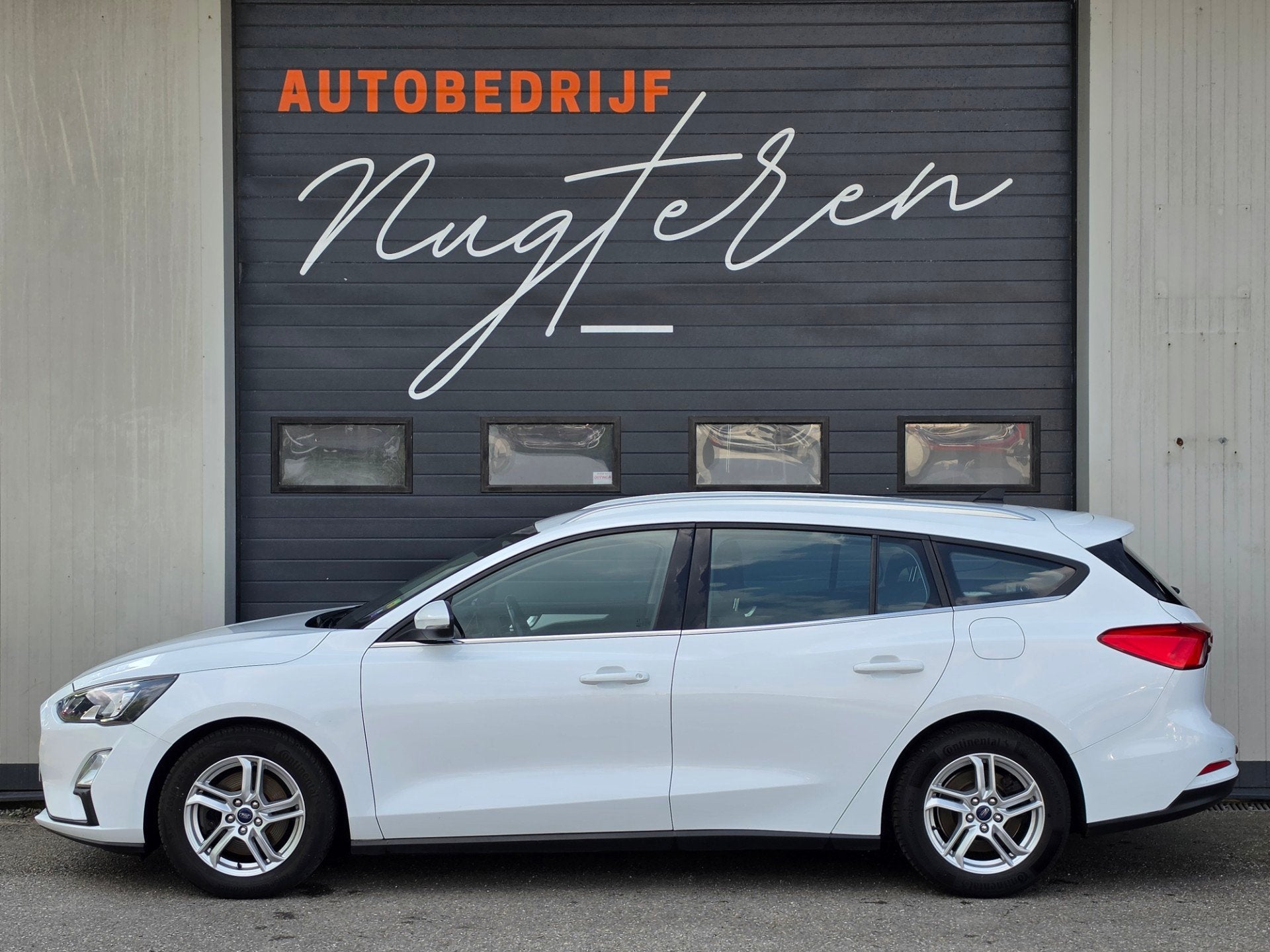 Ford Focus Wagon 1.5 EcoBlue Trend Edition Business |Camera|, Auto's, Dealer onderhouden, Gebruikt, 4 cilinders, Adaptive Cruise Control