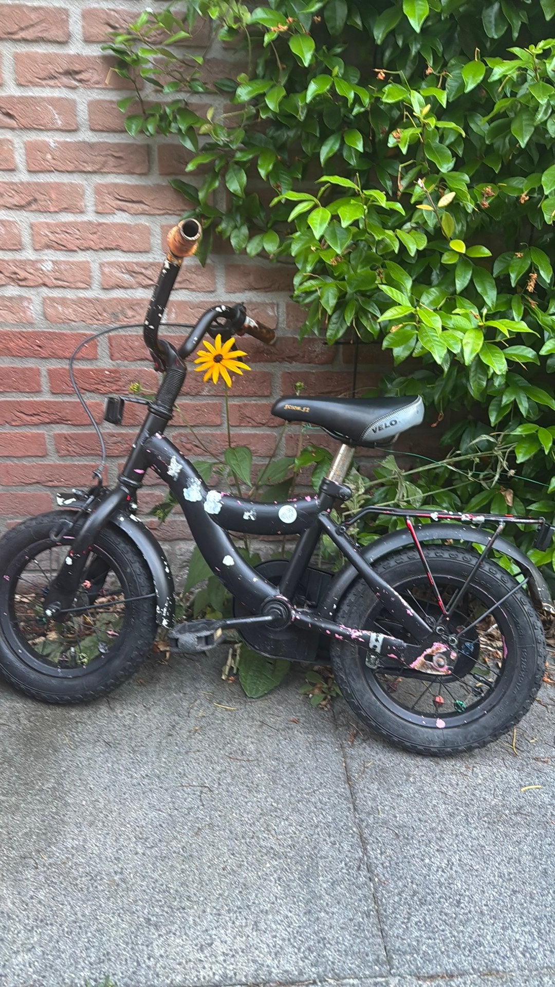 Gratis kinderfietsje, Fietsen en Brommers, Fietsen | Kinderfietsjes, Ophalen, Zo goed als nieuw, Minder dan 16 inch