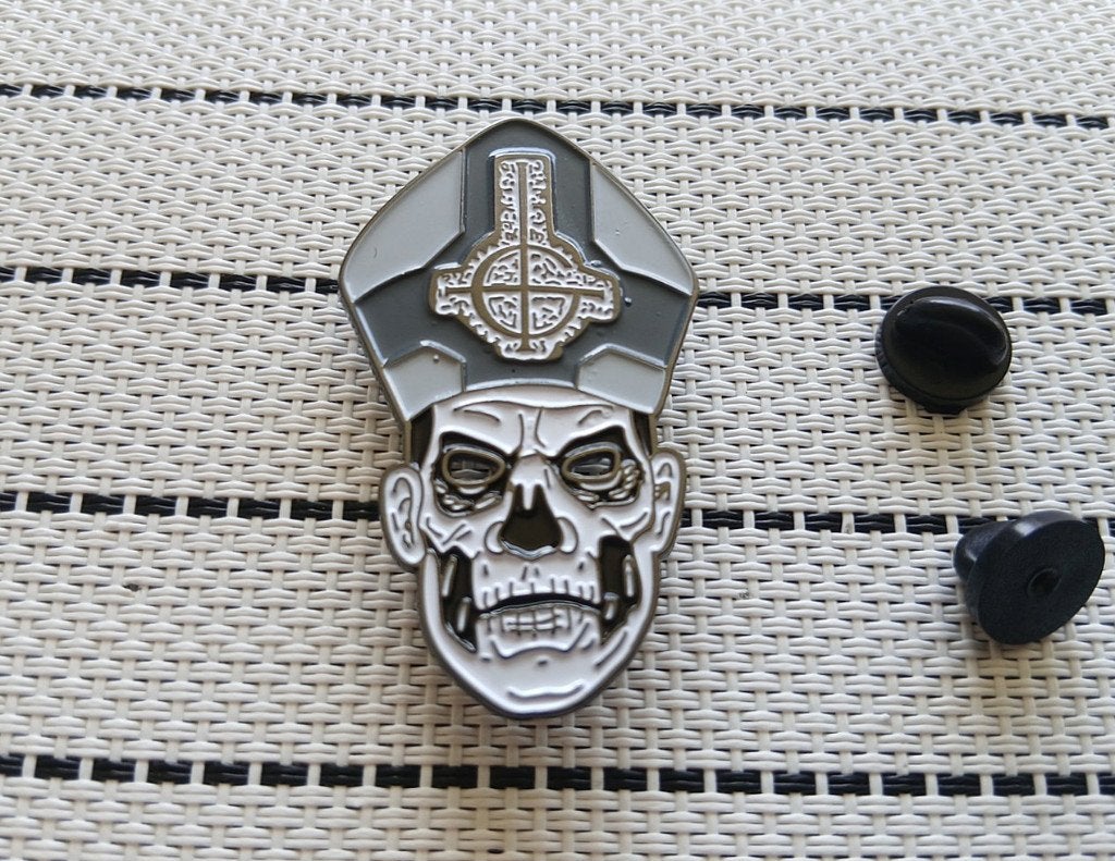 Ghost  mooie Papa Emeritus II pin speld badge n7, Verzenden, Nieuw, Overige typen