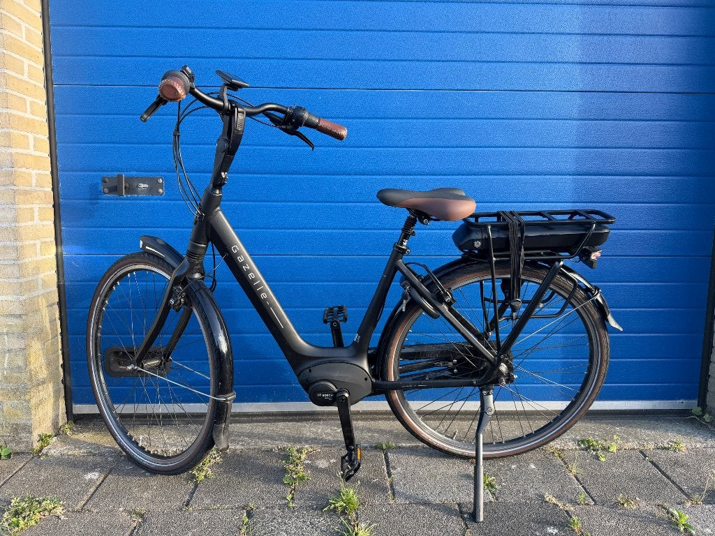 Gazelle elektrische fiets C8 orange 2025, Fietsen en Brommers, Elektrische fietsen, Ophalen, Zo goed als nieuw, 51 tot 55 cm, 50 km per accu of meer