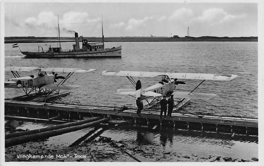 AN025 Texel vliegkamp de Mok vliegtuig boot marine, Ophalen of Verzenden, 1940 tot 1960, Ongelopen, Waddeneilanden