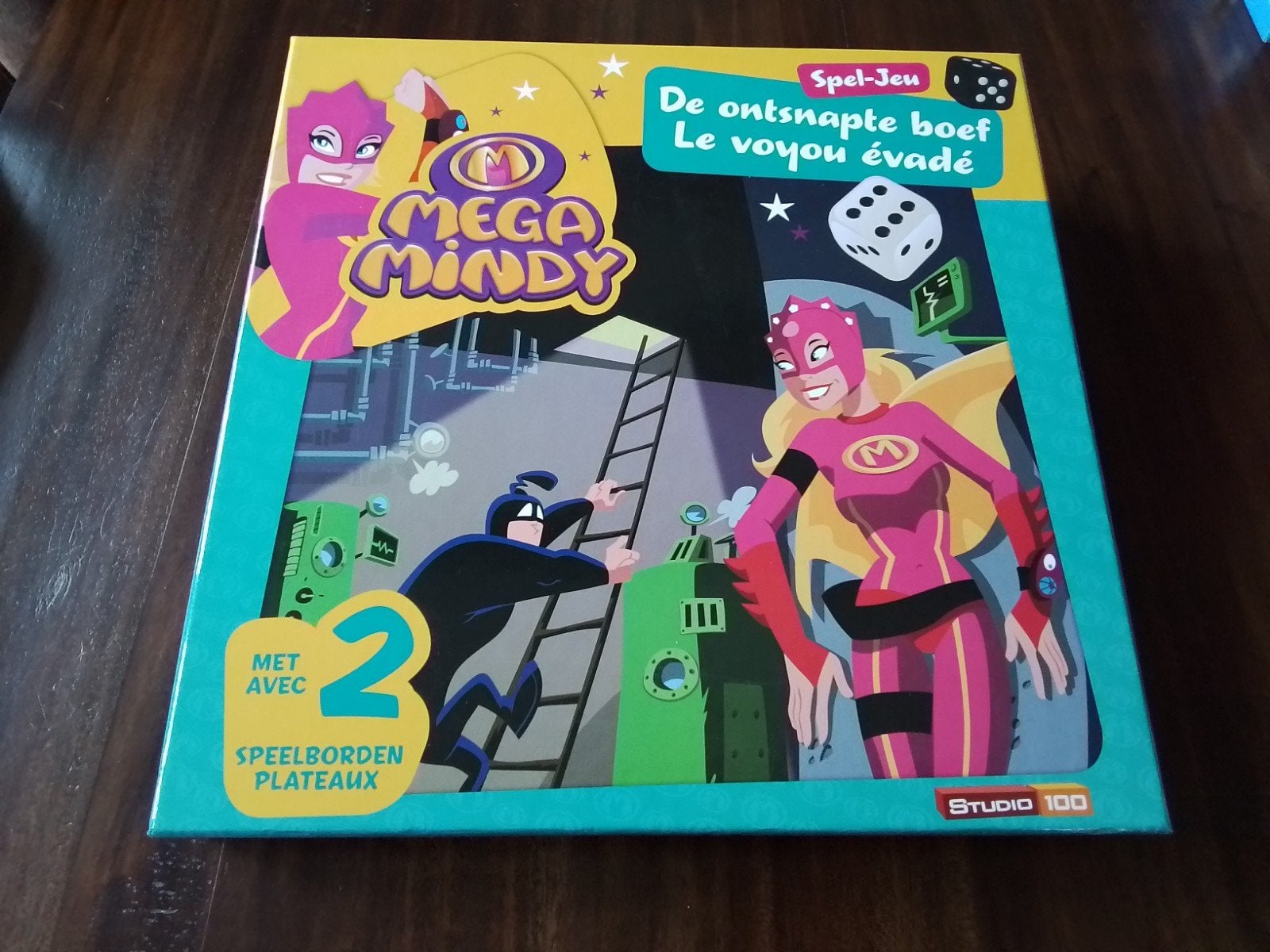 Mega Mindy bordspel, Drie of vier spelers, Ophalen, Zo goed als nieuw, Studio 100