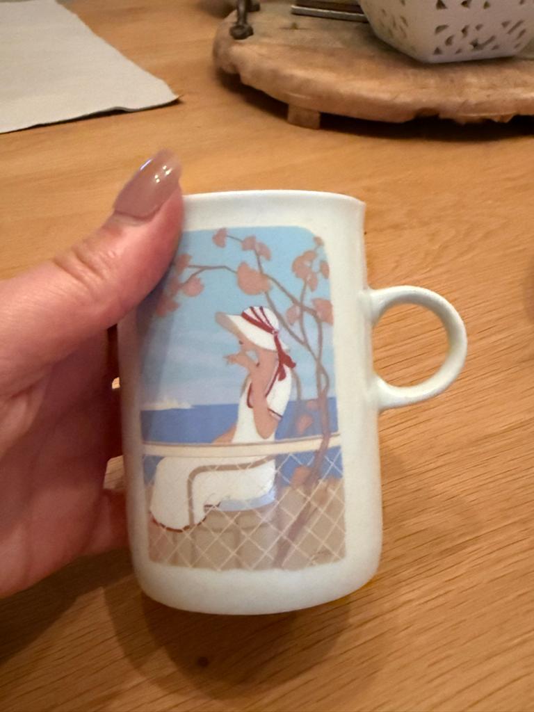 Vintage Douwe Egberts mok Eversberg van de serie Monte Carlo, Huis en Inrichting, Keuken | Servies, Gebruikt, Kop(pen) en/of Schotel(s)