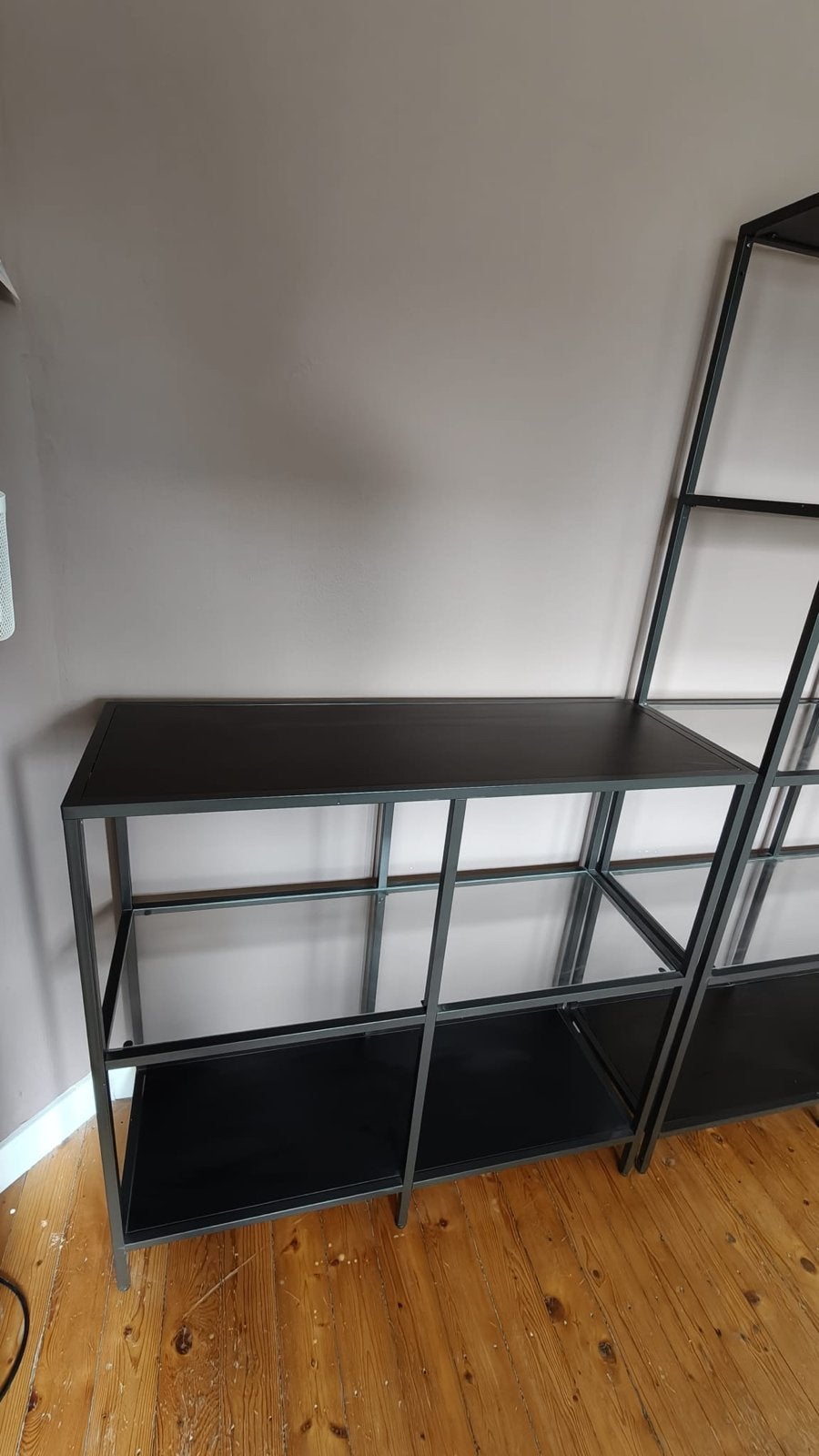 IKEA VITTSJÖ vitrinekasten - hoog en laag, Ophalen, Met plank(en), 100 tot 150 cm, 150 tot 200 cm