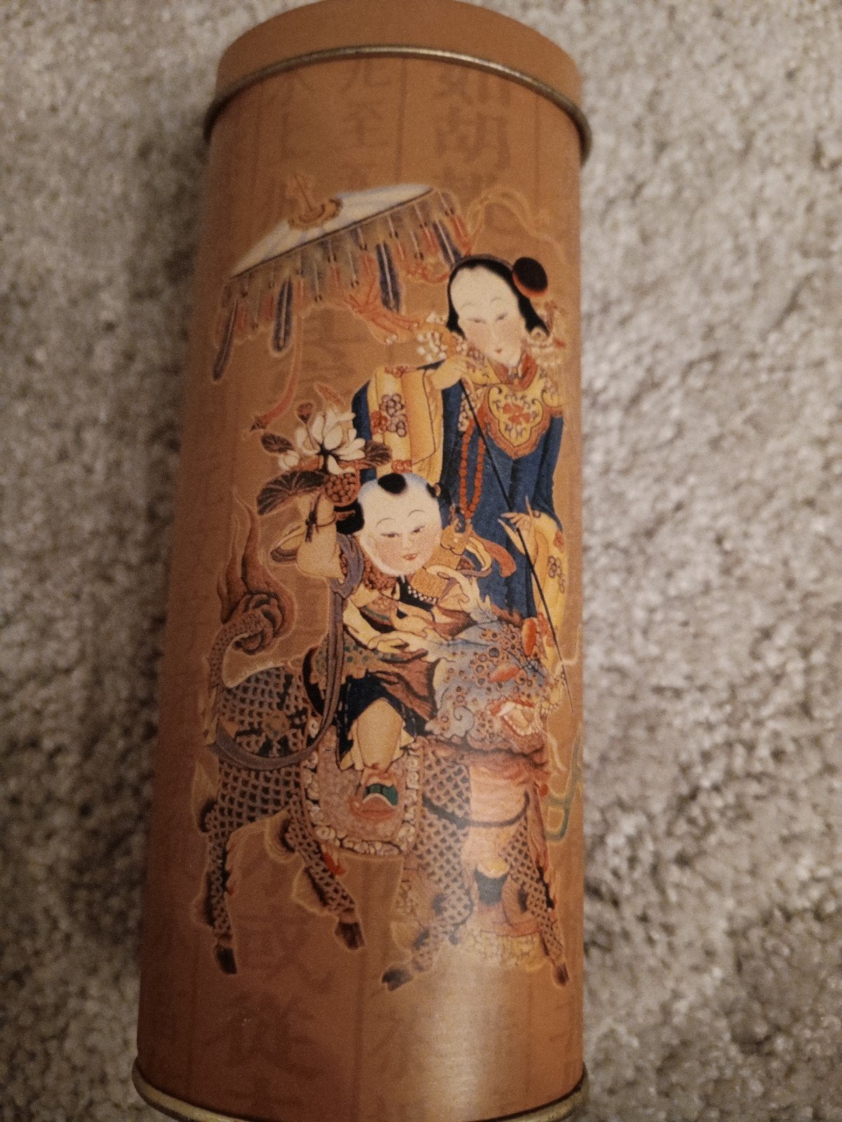 Vintage Chinese Theeblik met Traditionele Afbeeldingen