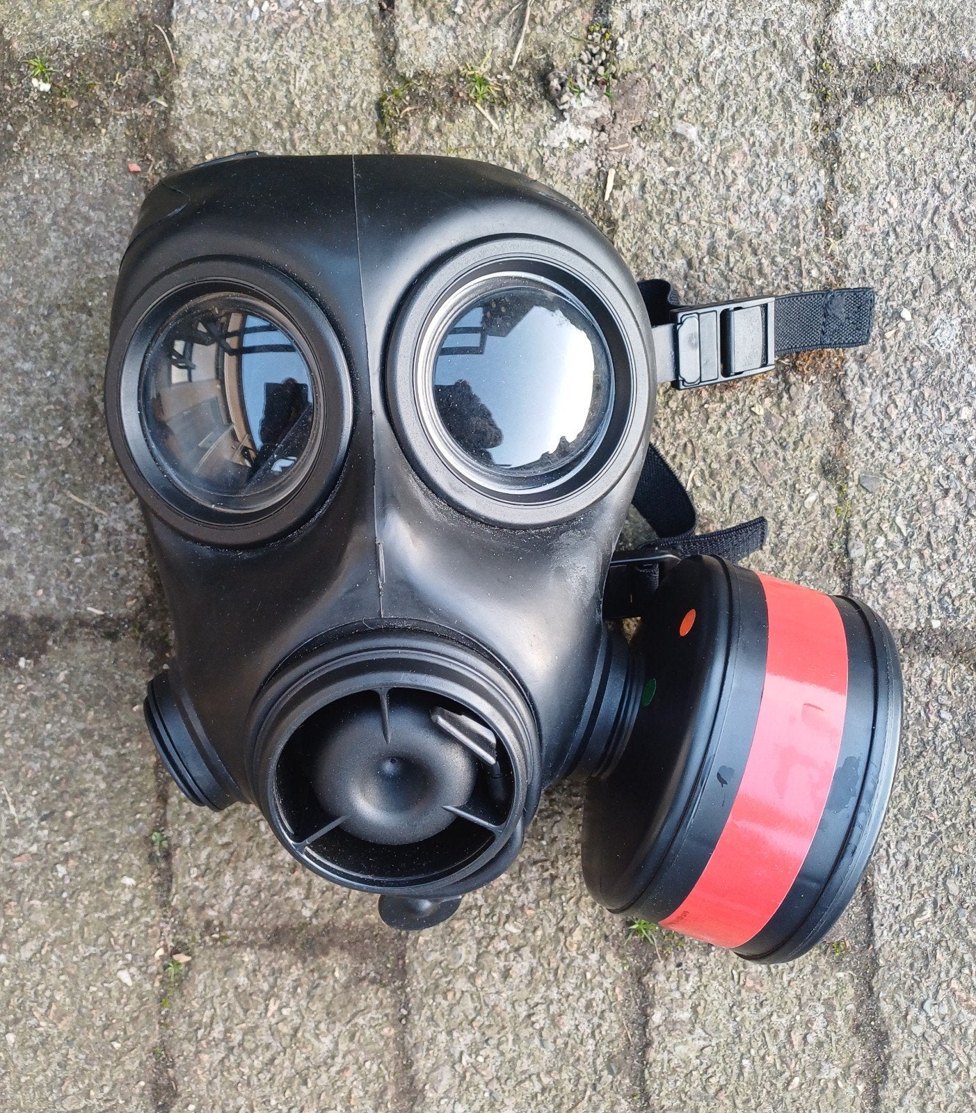 Avon FM12 Gasmasker uit 1996 met filter, Verzamelen, Ophalen of Verzenden, Luchtmacht, Nederland, Overige typen