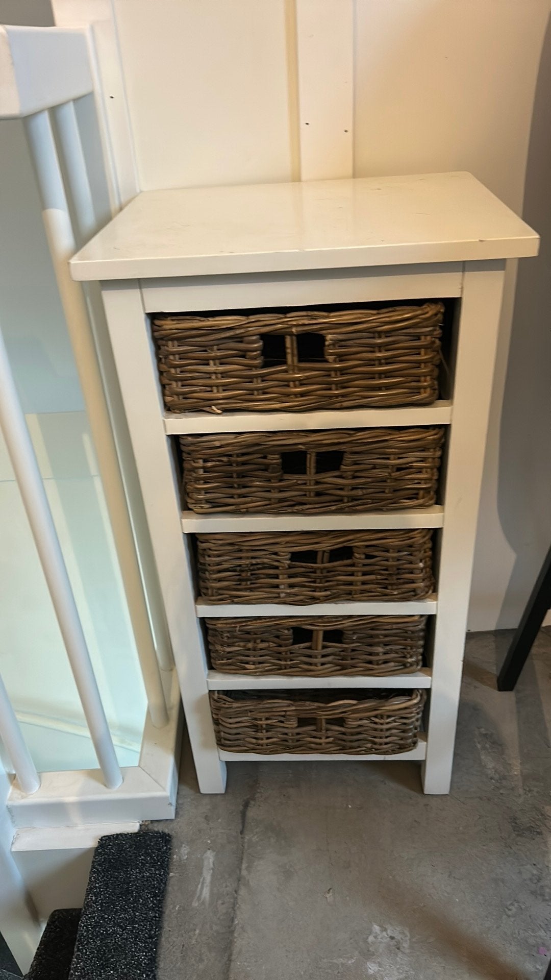 Antiek kastje met rieten manden, Ophalen, Minder dan 50 cm, Gebruikt, 5 laden of meer