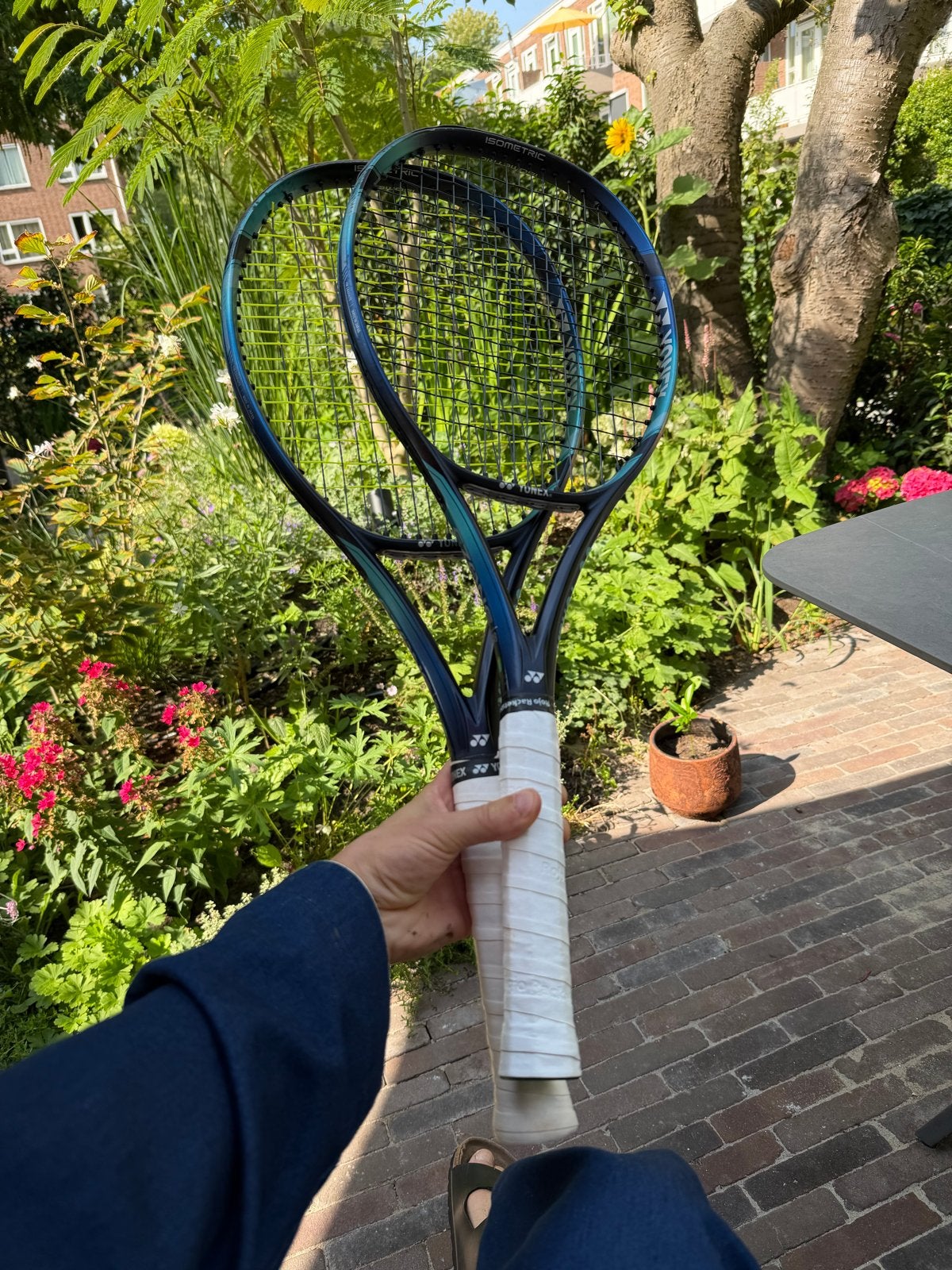 1x nog Yonex Ezone 98 Tennisracket - Gripmaat L2, Ophalen of Verzenden, Zo goed als nieuw, Racket, L2