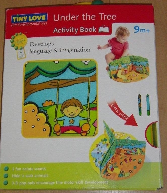 Tiny Love Under the Tree Activity Book - Zacht Babyboek, Ophalen of Verzenden