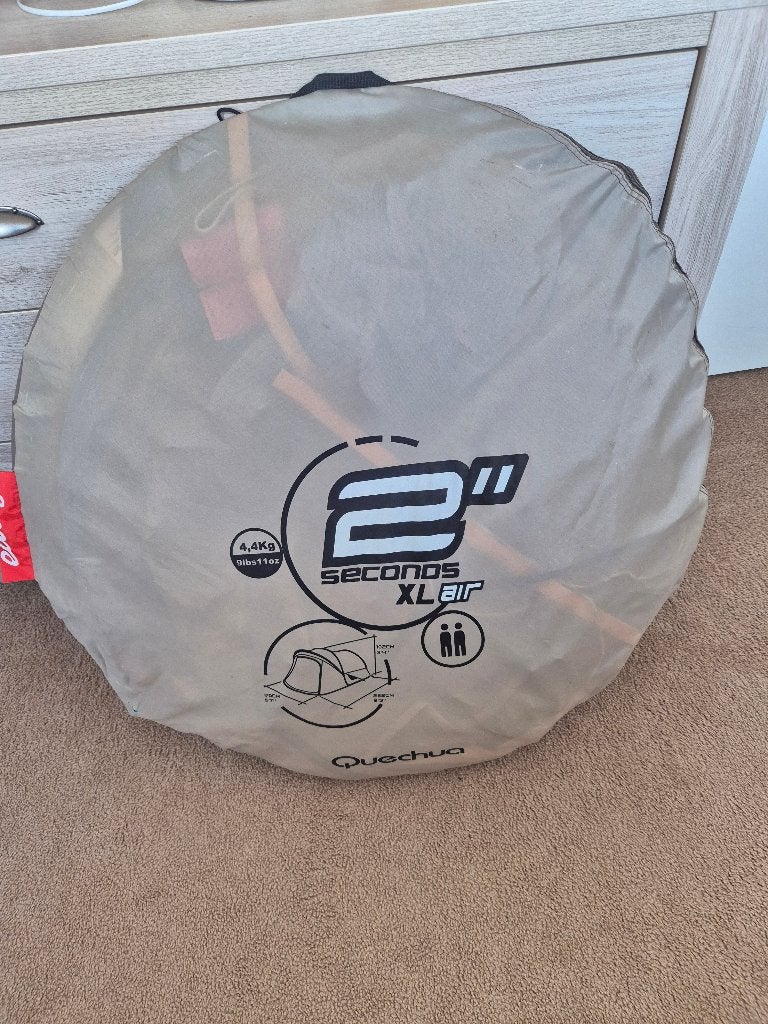 Quechua 2 Seconds XL Air Pop-up Tent - 2 Personen, Caravans en Kamperen, Ophalen, Gebruikt, Tot en met 2