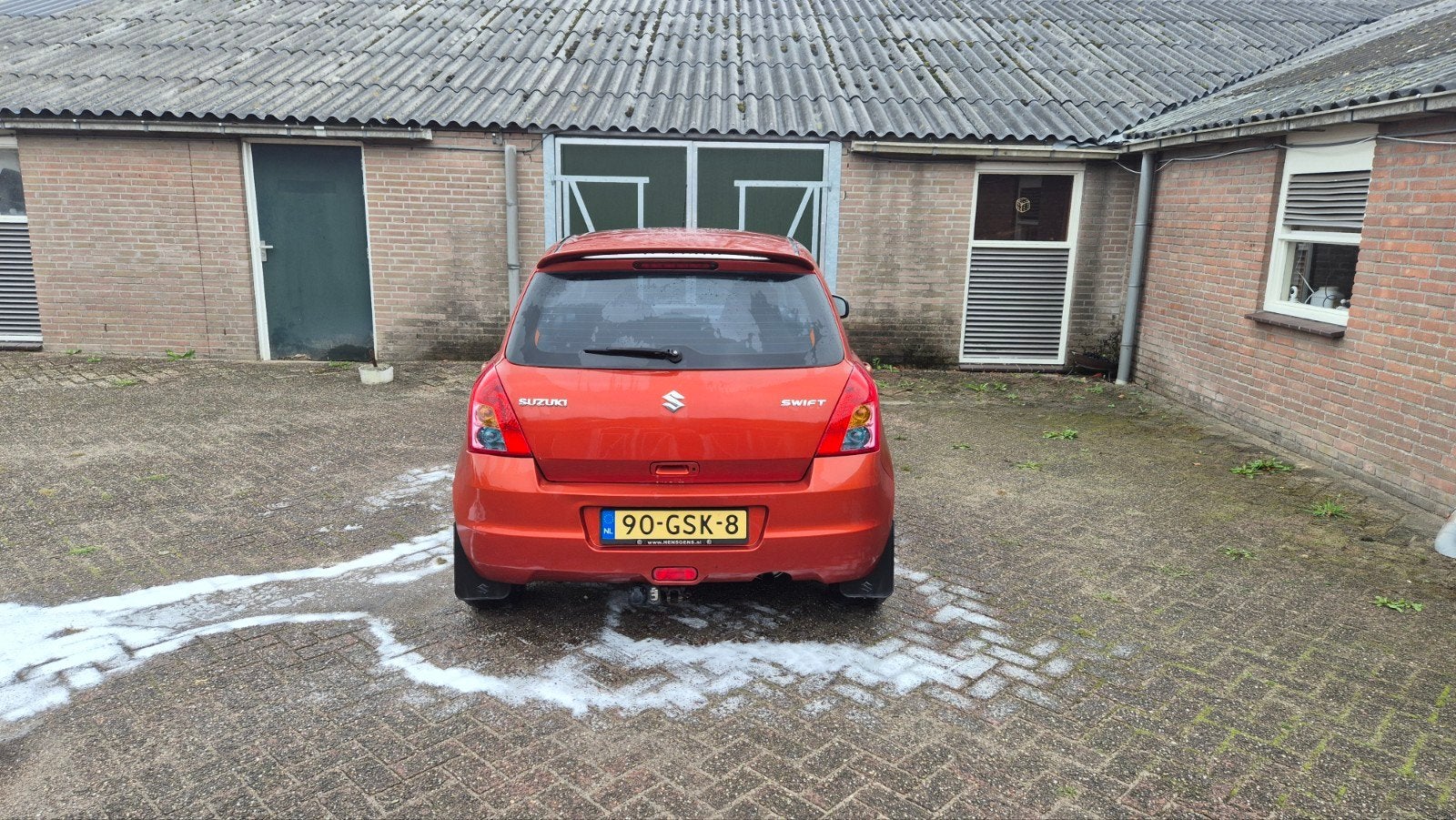 Suzuki Swift Bandit 1.3 5D 2008 Nieuwe APK en koppeling, Auto's, Voorwielaandrijving, Stof, 40 €/maand, Zwart