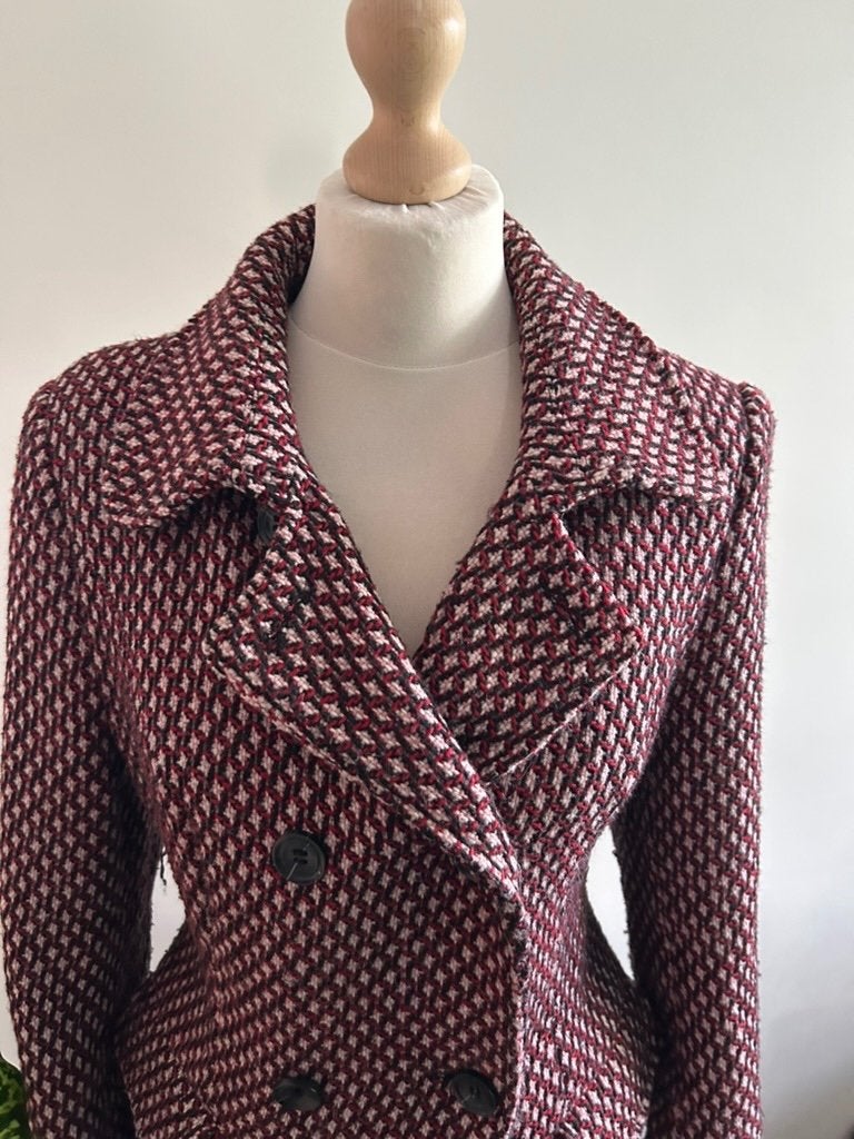 King Louie maat L gave rode elegante jas 3543, Kleding | Dames, Maat 42/44 (L), Ophalen of Verzenden, Zo goed als nieuw, Knielengte