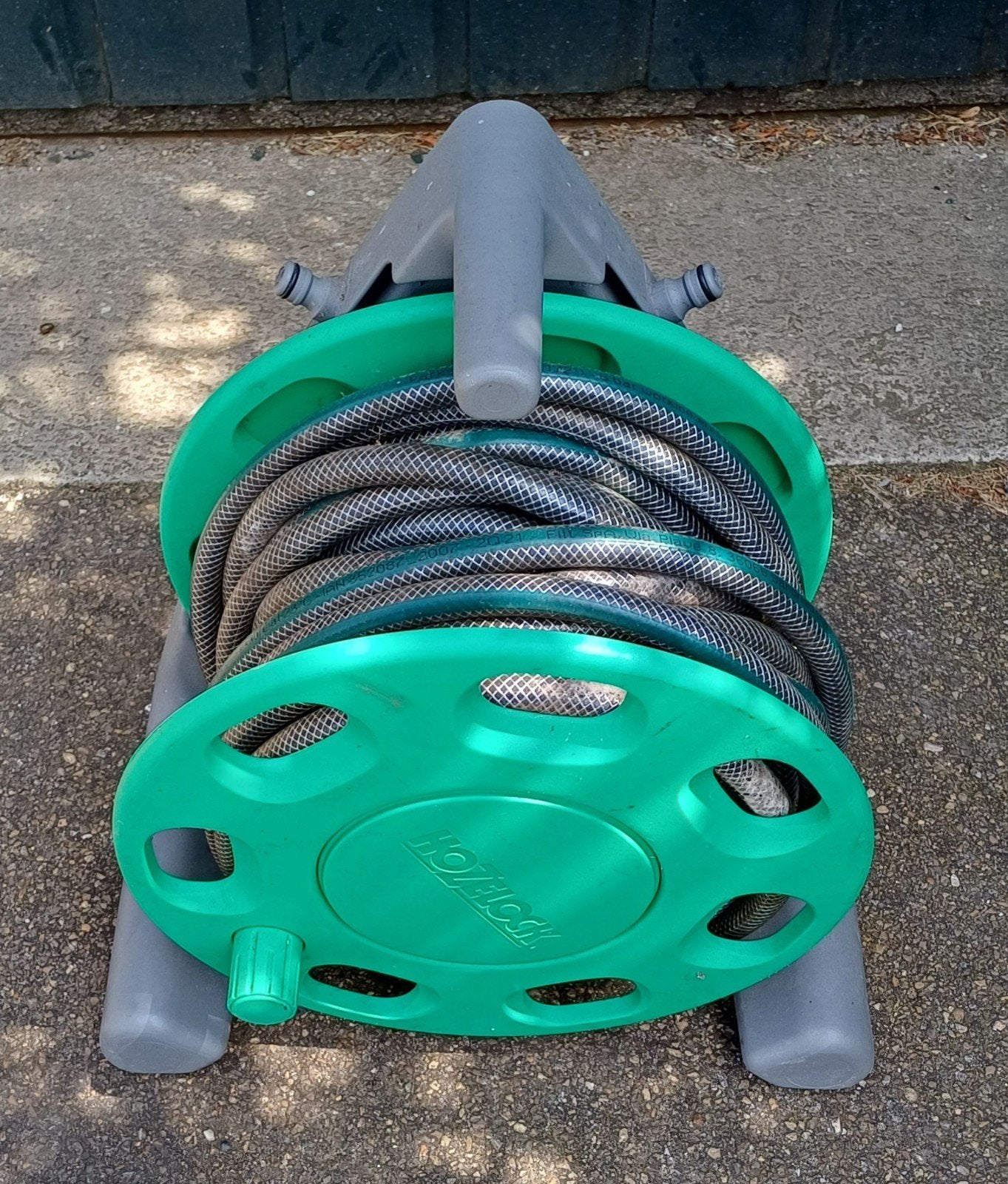 Hozelock Tuinslanghaspel met slang (ca. 15 meter), Ophalen, Gebruikt, Tuinslang