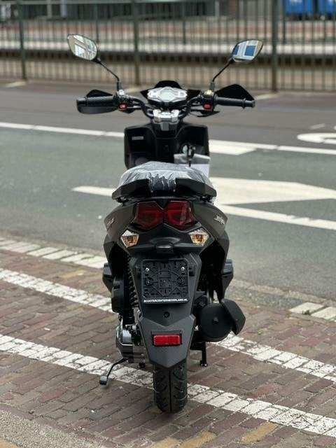 SYM JET 4 RX 2026 EURO 5+ INCLUSIEF KETTINGSLOT ART 4, Nieuw, 50 cc, SYM