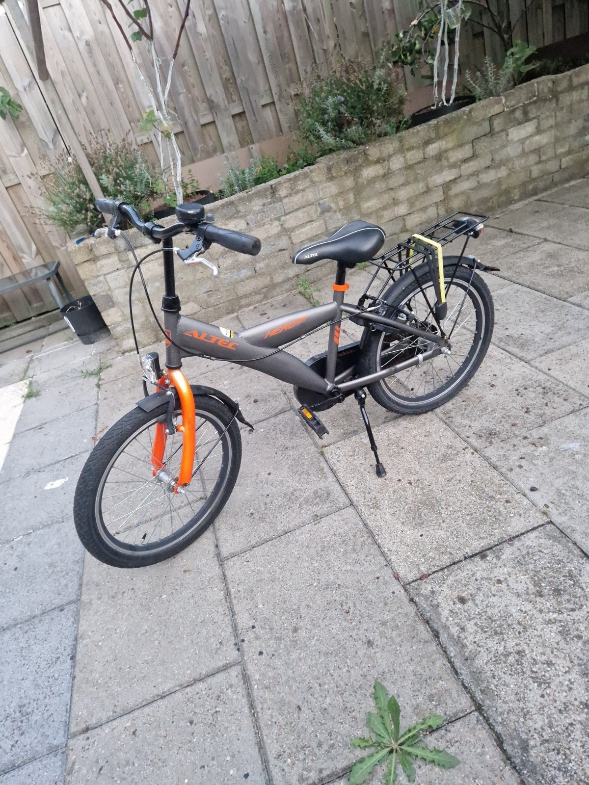 Altec Hero jongensfiets 22 inch, Fietsen en Brommers, Ophalen of Verzenden