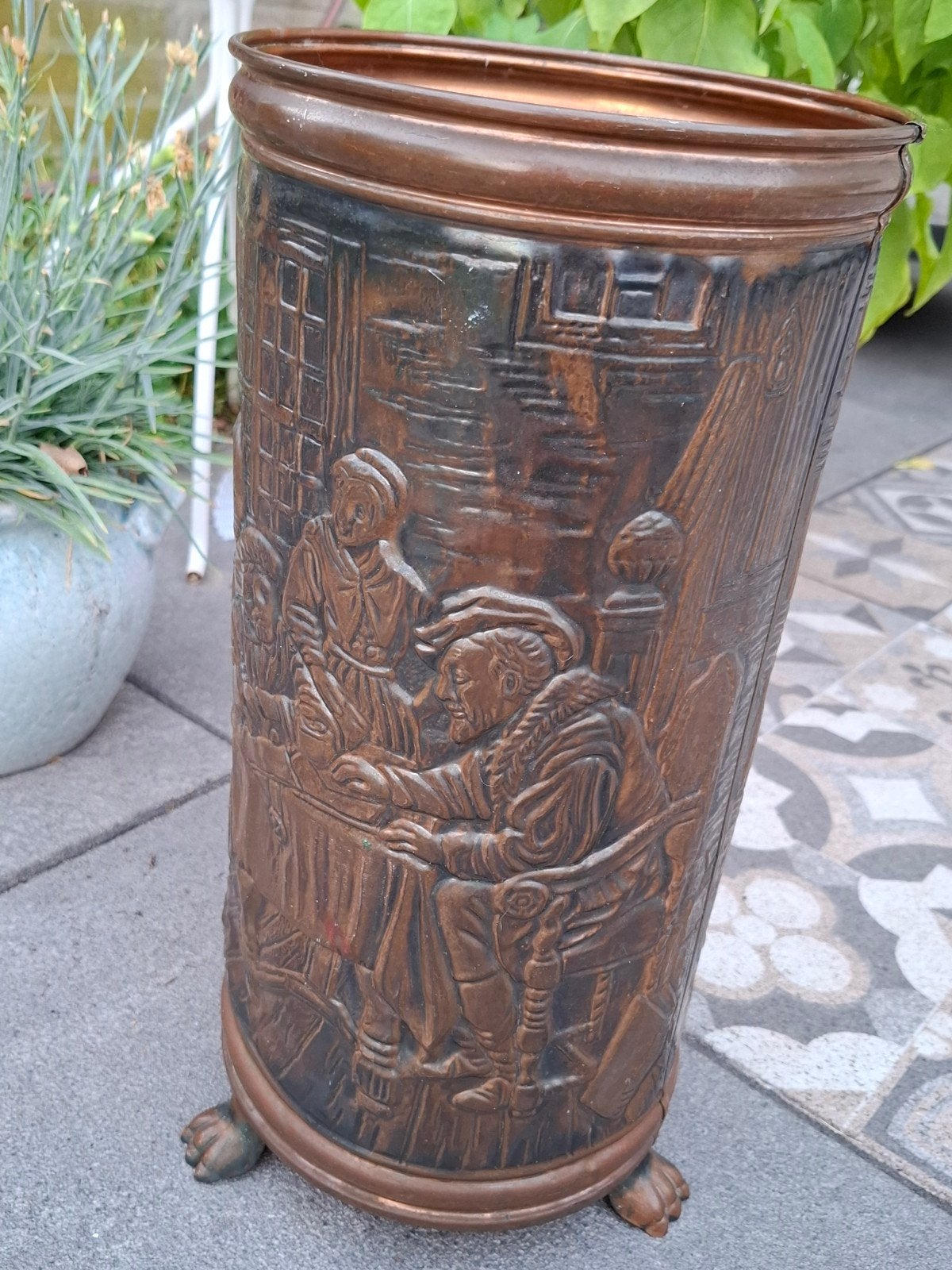 Mooie antieke paraplubak gehamerd koper, Ophalen of Verzenden