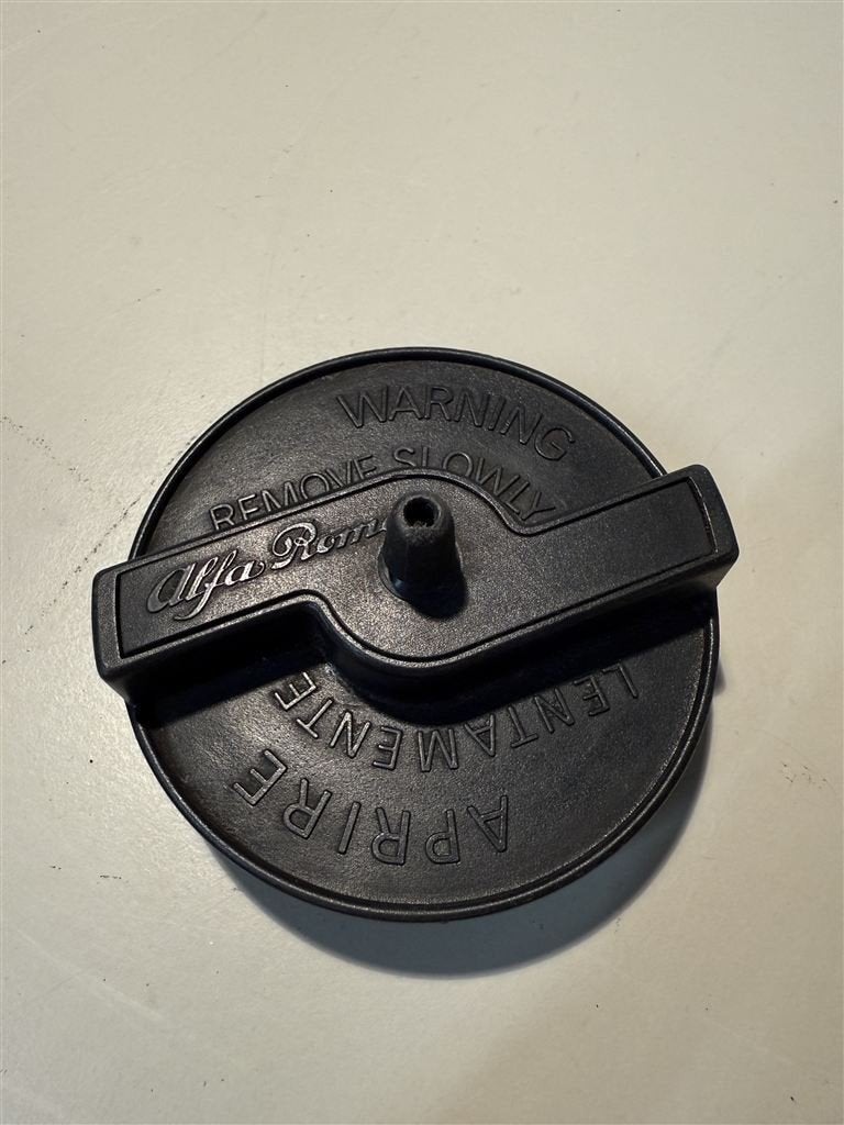 Alfa Romeo 164 - Brandstofdop voor Benzine of Diesel, Ophalen of Verzenden, Zo goed als nieuw
