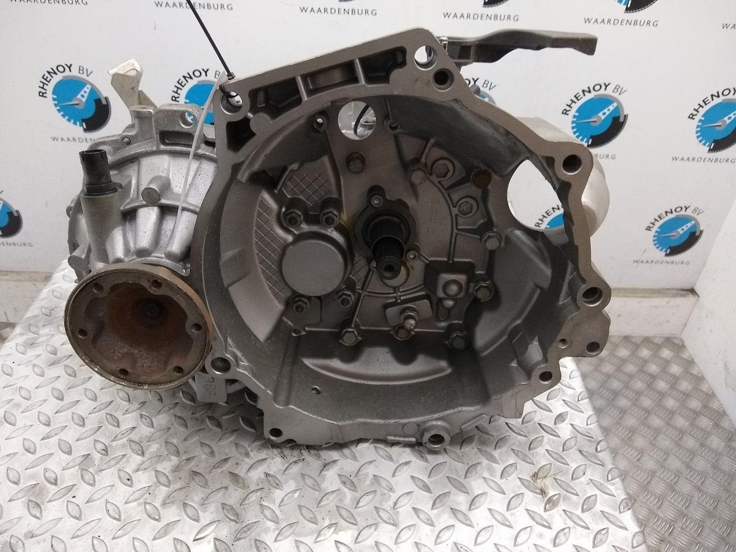 VOLKSWAGEN POLO TRANSMISSIE / VERSNELLINGSBAK 2010, Ophalen of Verzenden, Gebruikt, Stiba lid