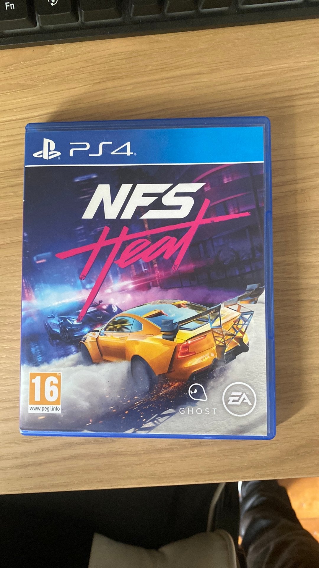 NFS heat ps4, 1 speler, Racen en Vliegen, Ophalen of Verzenden, Zo goed als nieuw