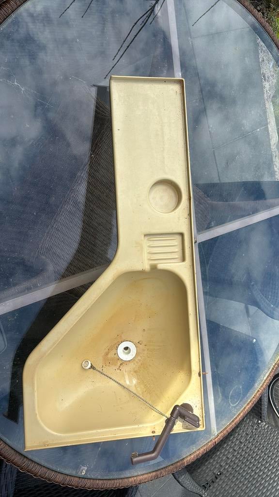 Was bak voor camper 12 volt water aansluiting, Doe-het-zelf en Verbouw, Sanitair, Ophalen, Zo goed als nieuw, Wastafel