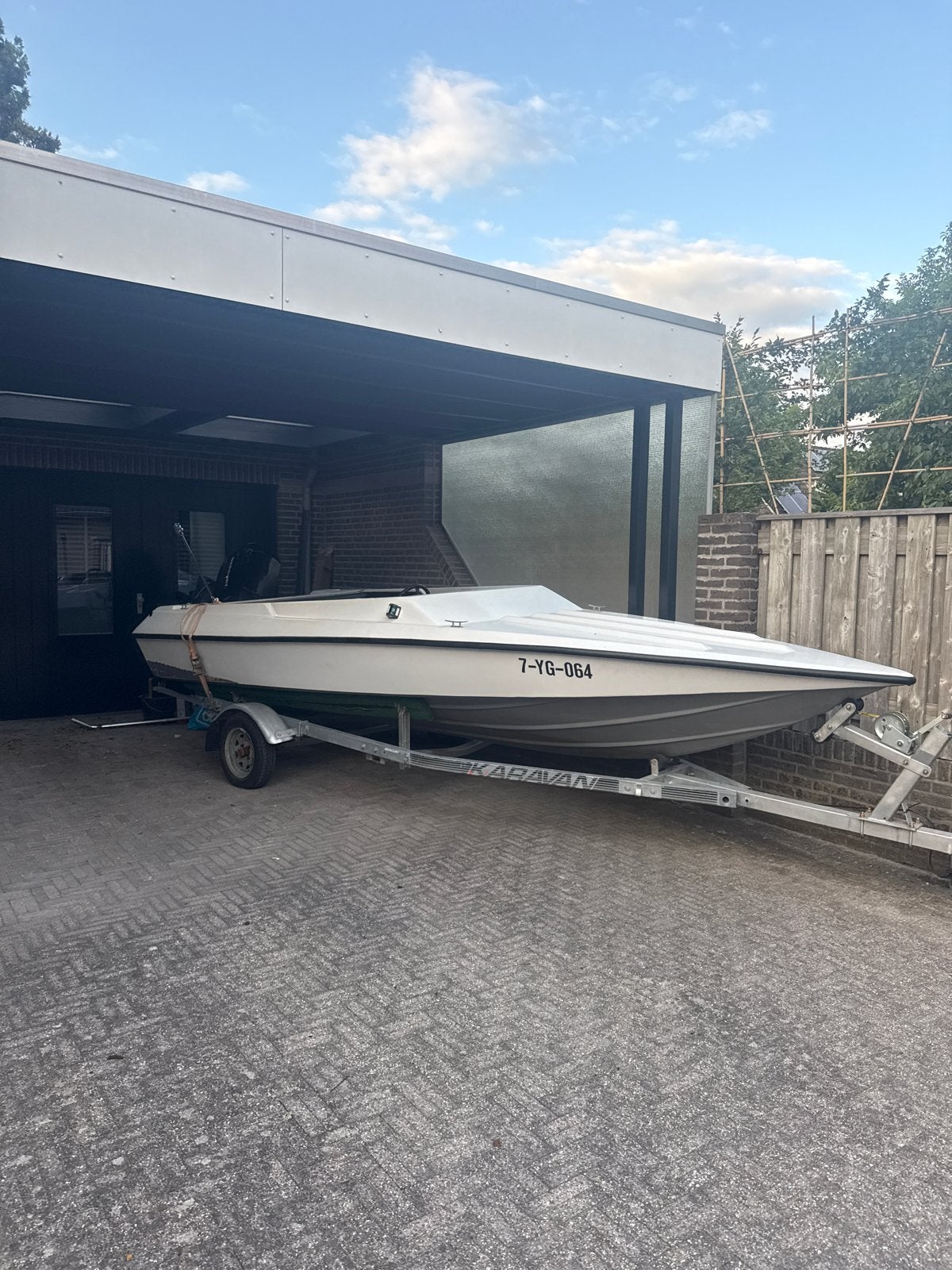 Speedboot met buitenboordmotor 90 pk, Watersport en Boten, Motorboten en Motorjachten, Ophalen, Overige merken, Gebruikt, Buitenboordmotor
