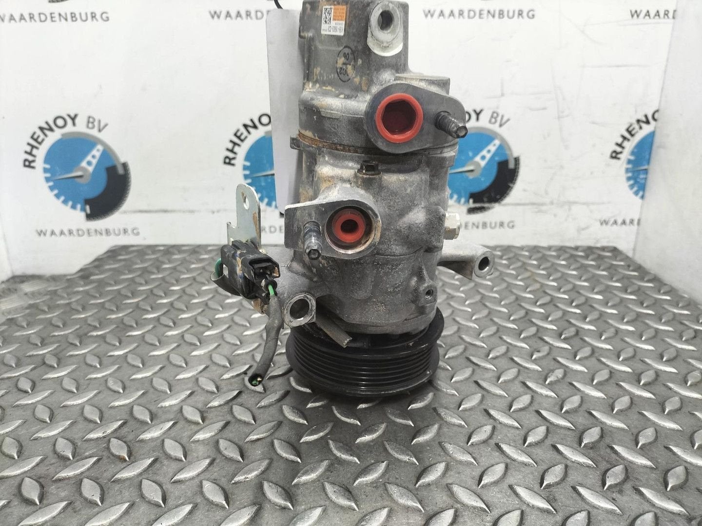 FORD TRANSIT COURIER Trend AIRCO COMPRESSOR / AIRCOPOMP H1BH, Ophalen of Verzenden, Gebruikt, Stiba lid