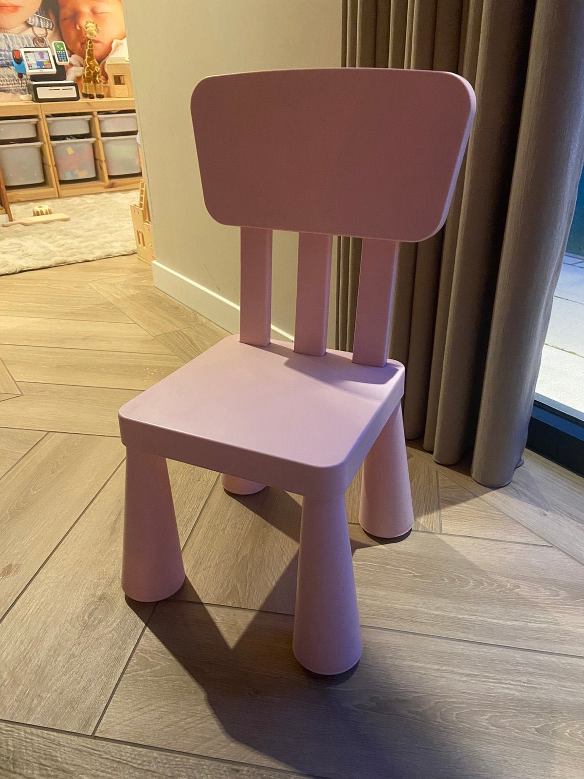 IKEA Mammut kinderstoel zacht roze, Ophalen of Verzenden, Zo goed als nieuw, Stoel(en)