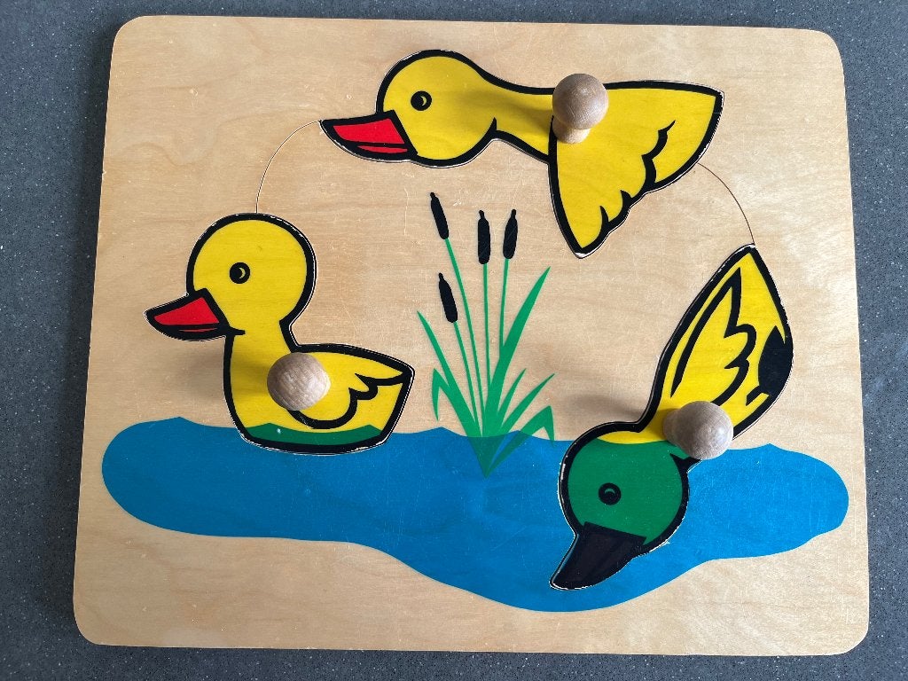 Leuke baby-puzzel (insteek-) eendjes, Ophalen of Verzenden, Zo goed als nieuw, Van hout, Minder dan 10 stukjes