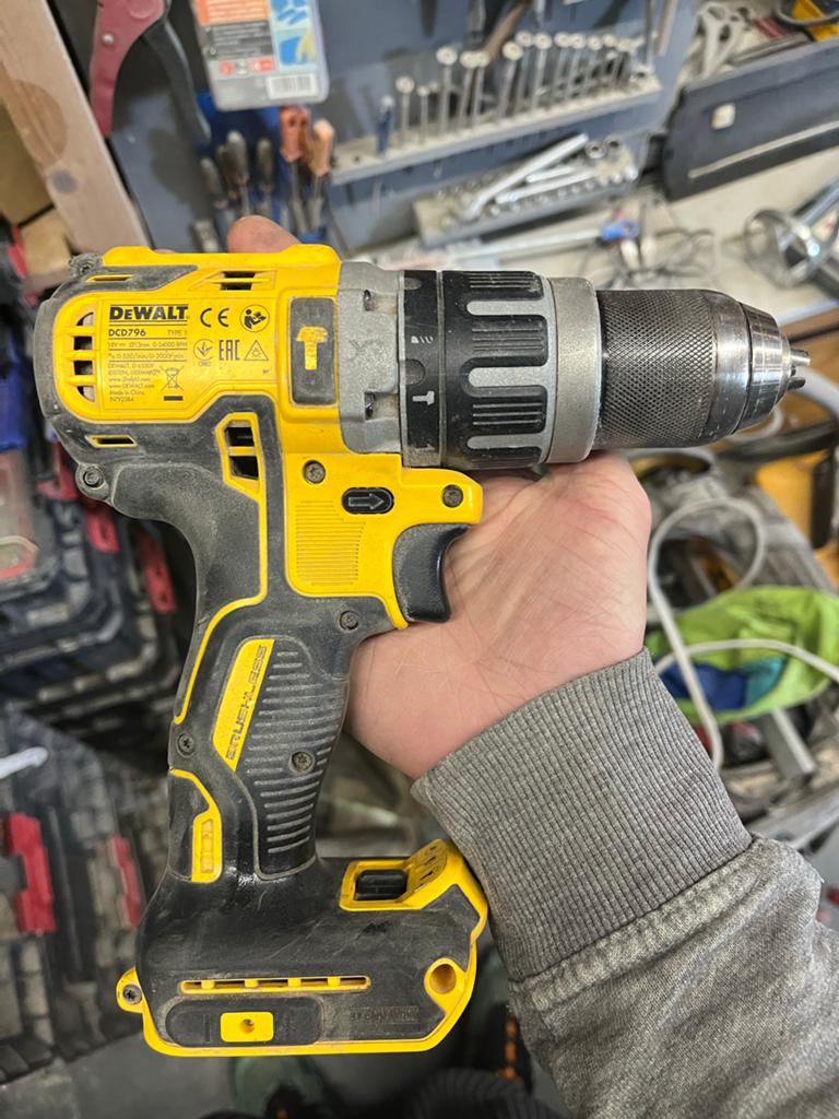 DeWalt DCD796 18V XR Brushless schroefboormachine, Ophalen of Verzenden, Boor- en Schroefmachine, Klopboormechanisme, Gebruikt
