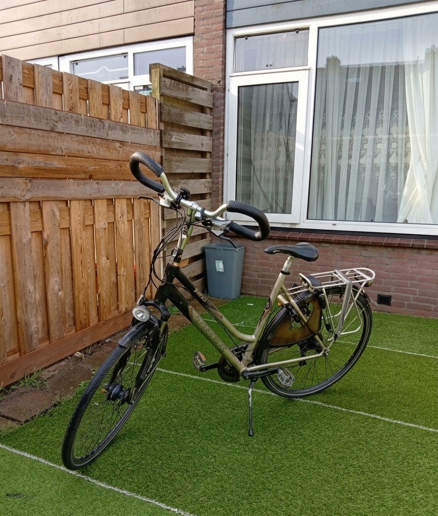 Trek T300 Toerfiets / Stadsfiets – Met naafdynamo & top staa, 55 tot 59 cm, Ophalen of Verzenden, Zo goed als nieuw, Overige merken
