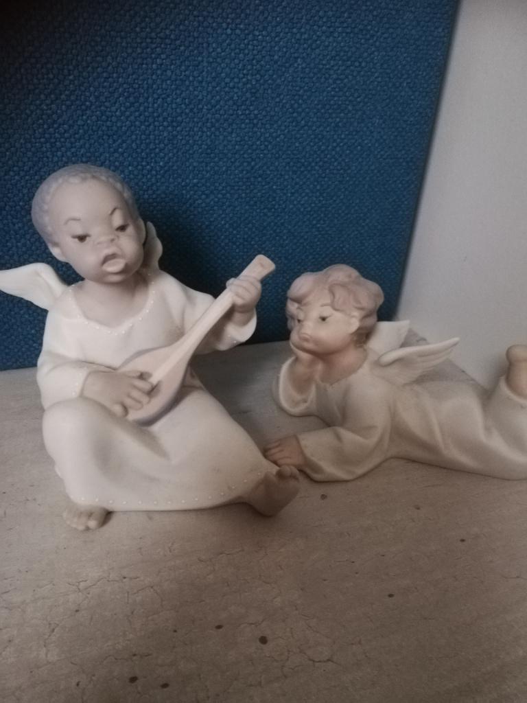 Twee Lladro engeltjes met matte afwerking VINTAGE, Ophalen of Verzenden, Zo goed als nieuw
