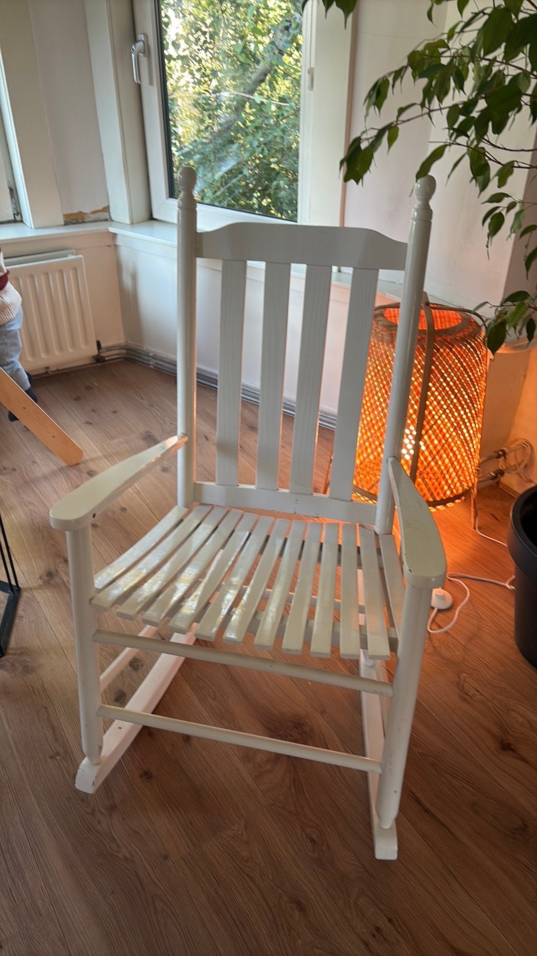 Schommelstoel, Ophalen, Zo goed als nieuw, Hout