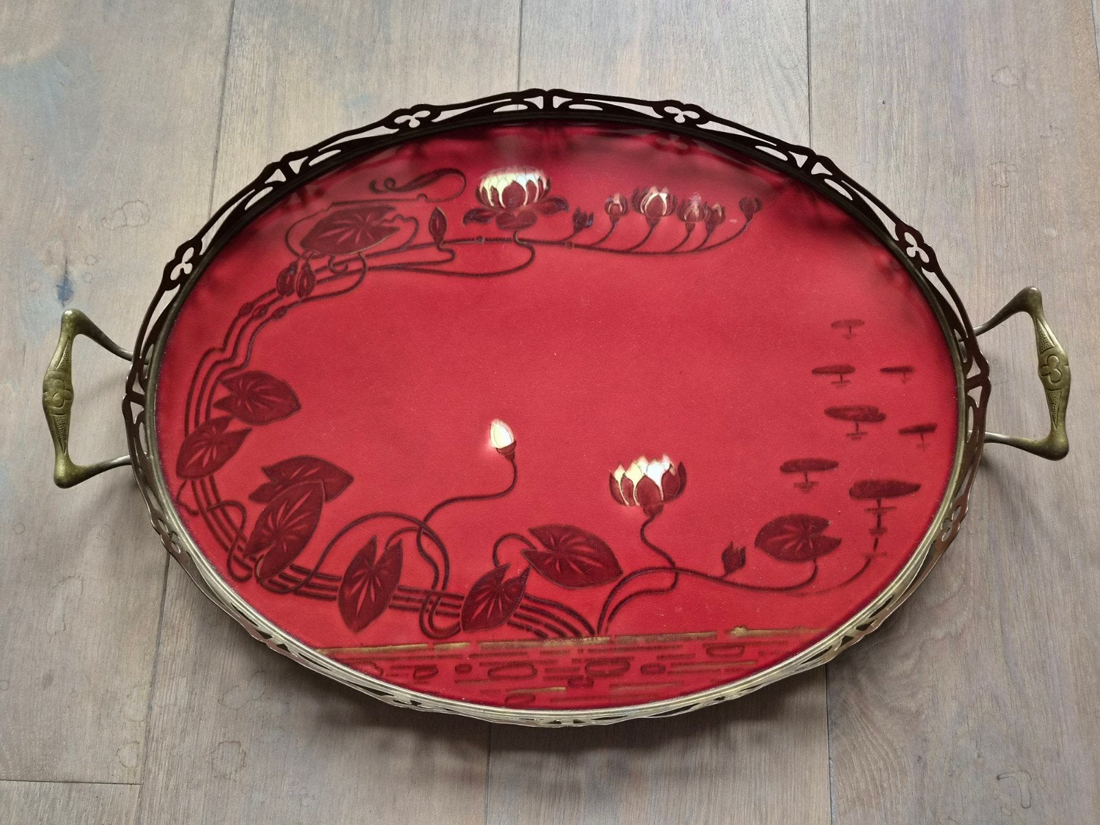 Jugendstil-stijl dienblad met waterlelie decoratie, Antiek en Kunst, Ophalen