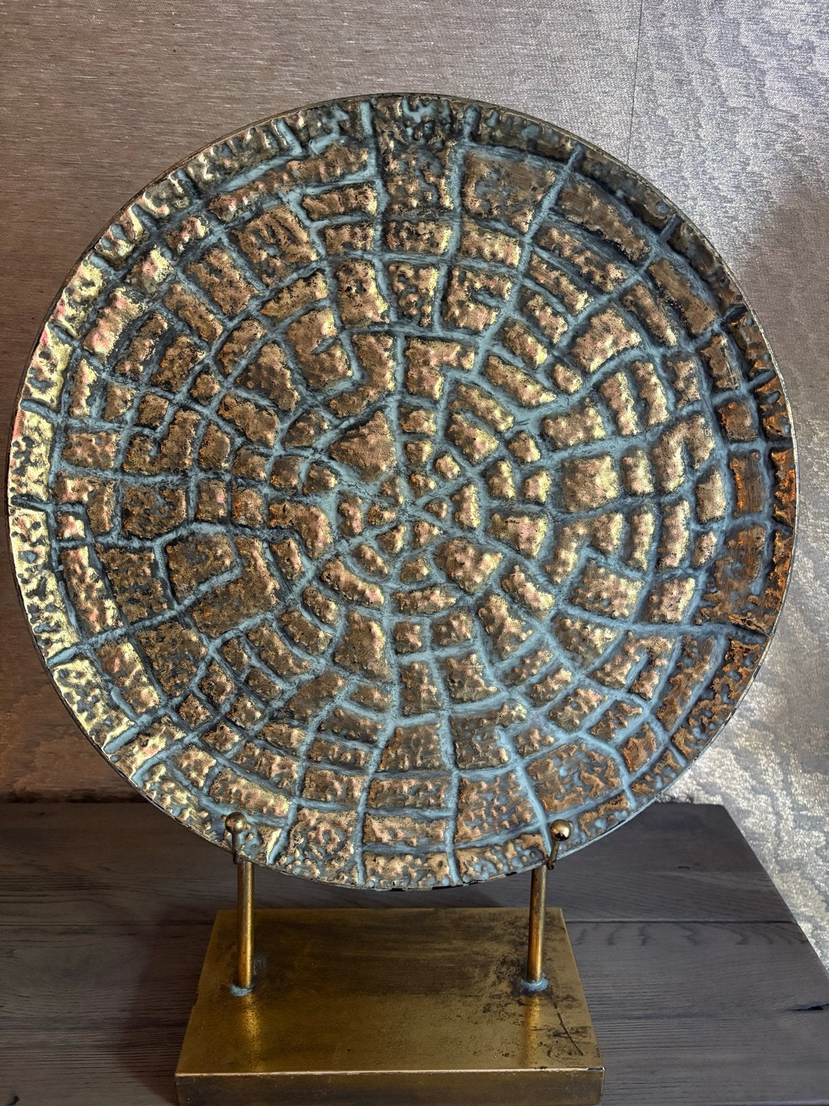 Decoratieve Schaal op Voet - Goudkleurig, 44x58 cm, Ophalen, Zo goed als nieuw, Metaal, Schaal