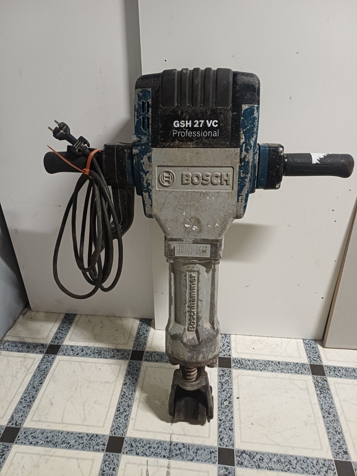 Bosch GSH 27 VC Sloophamer (Bouwjaar 2019) – Geserviced + 2, Ophalen of Verzenden, Zo goed als nieuw
