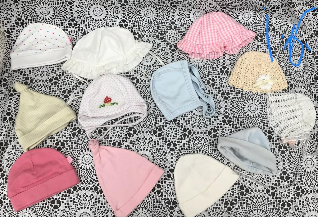 12 babymutsjes NIEUW, Ophalen of Verzenden, Nieuw, Pop, Levensecht of Reborn