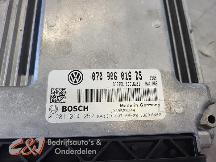 Computer Motormanagement van een Volkswagen Transporter, Gebruikt, -, Volkswagen, -
