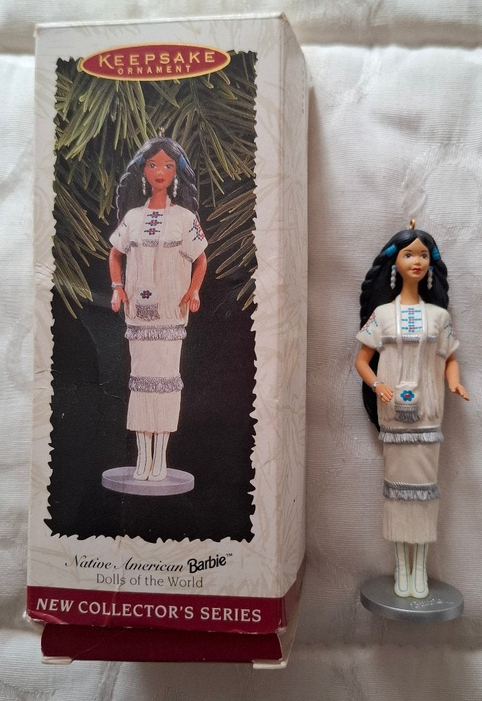 Barbie Keepsake Ornament "Native American Barbie", Ophalen of Verzenden, Zo goed als nieuw
